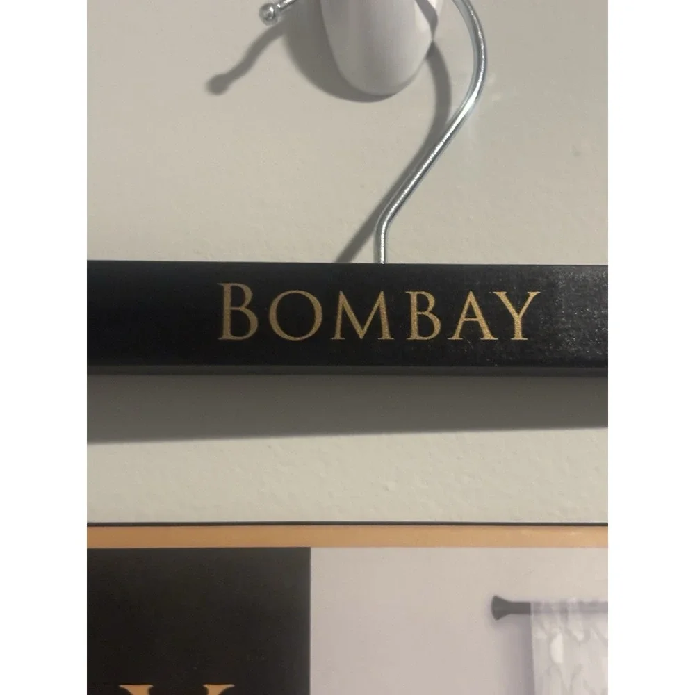 Bombay Window Panel 84